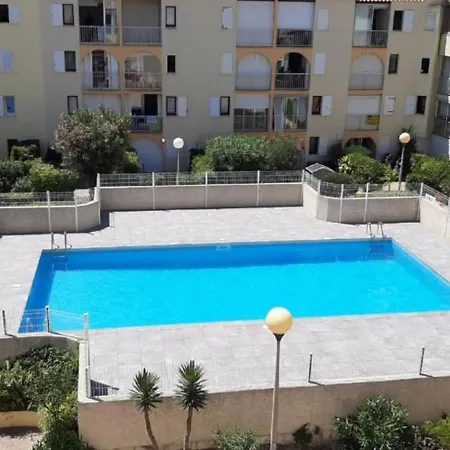 Studio Avec Piscine Plage A 3mm A Pied * Narbona