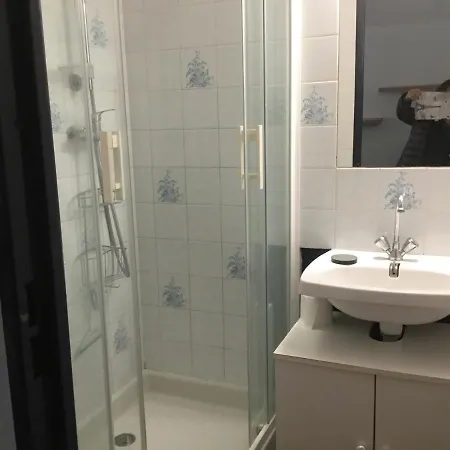 Studio Avec Piscine Plage A 3mm A Pied